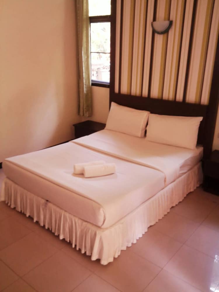 Srisomthai Hotel 7/66