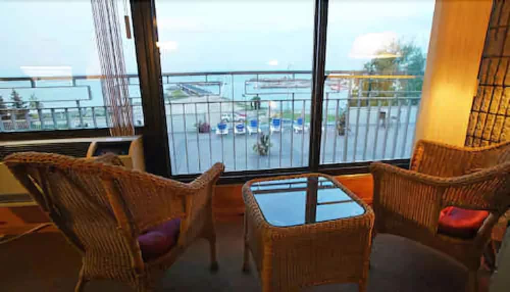 The Royal Harbour Resort 38/51