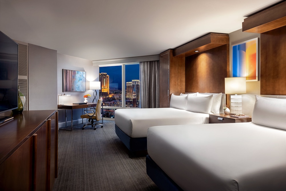 Room at The Mirage Hotel & Casino, LAS VEGAS - NV