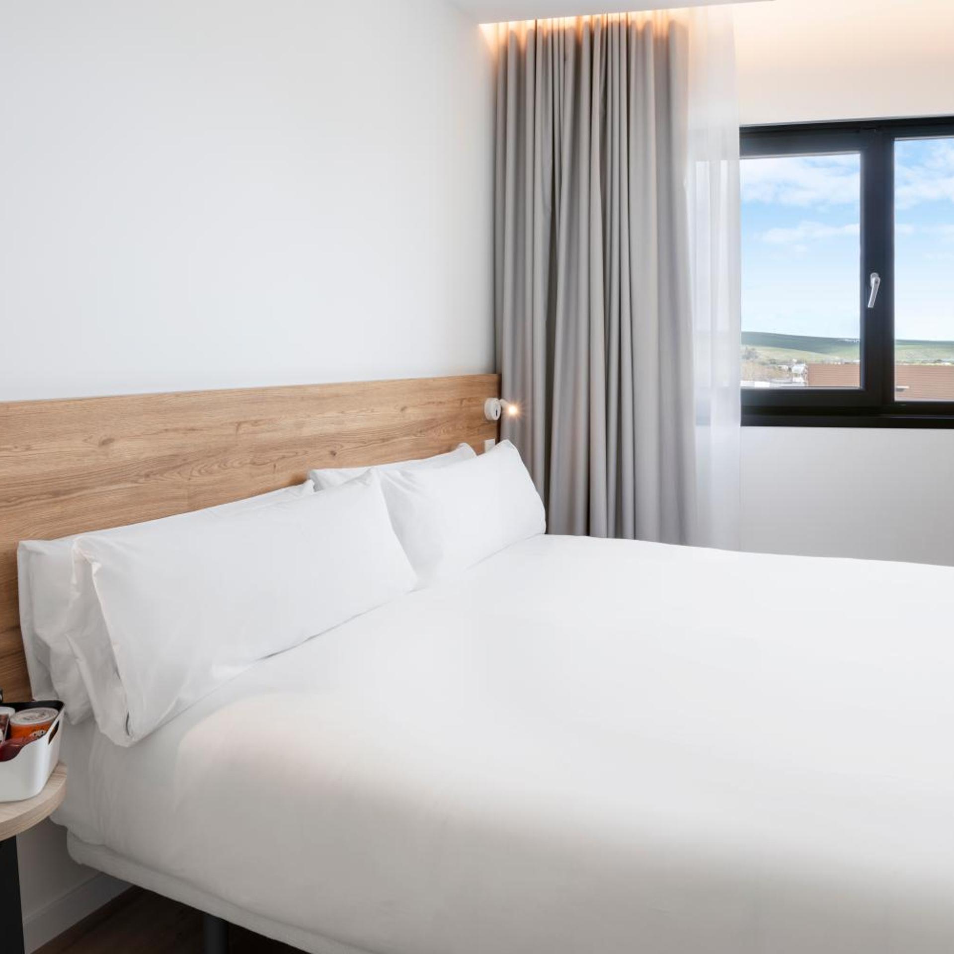 غرفة سوبيريور بسرير مزدوج، B&B HOTEL Ecija 2/9