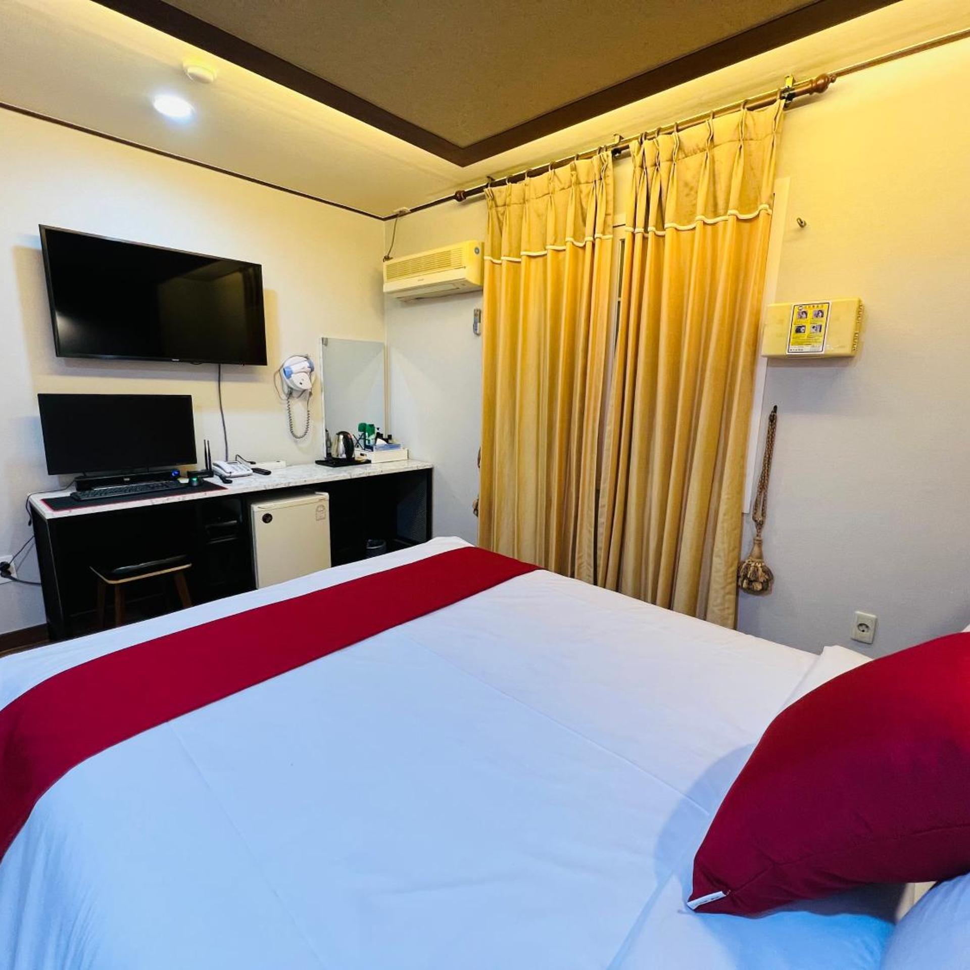 Sweet Hotel 18/47