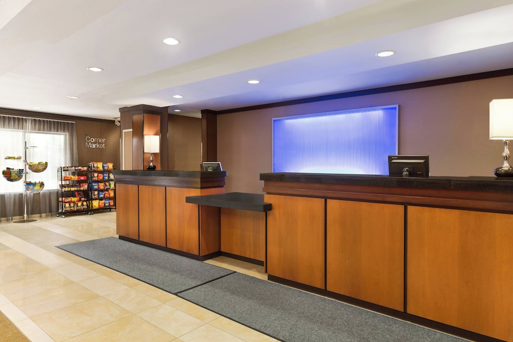 Fairfield Inn Suites Weirton 4/26