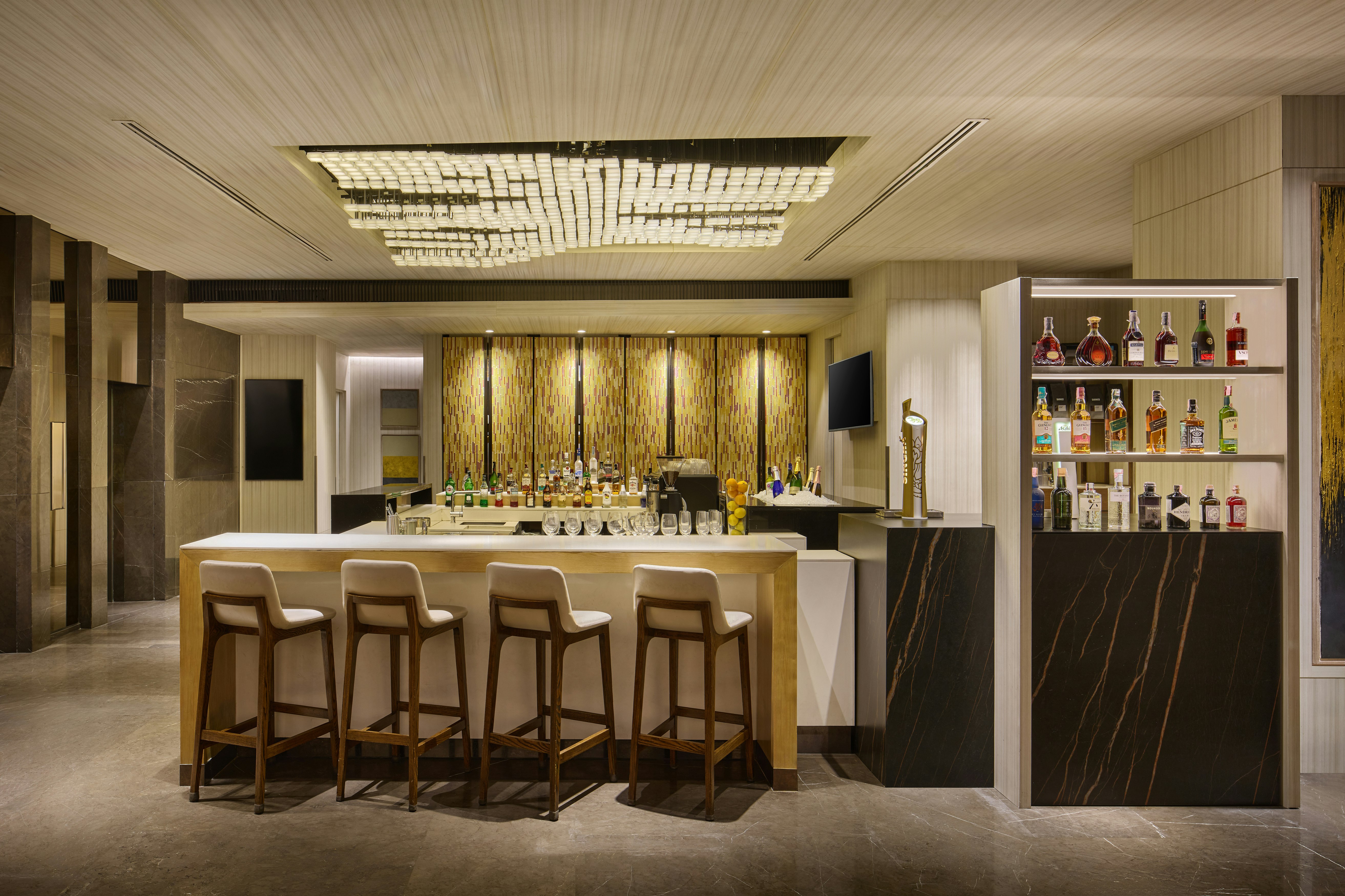 Doubletree By Hilton Bangkok Ploenchit As Formerly Majestic Grande Sukhumvit 35/51