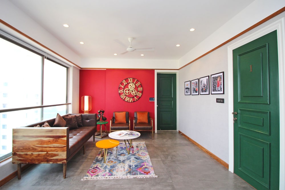 Theory9 Premium Serviced Apartments Khar 31/50