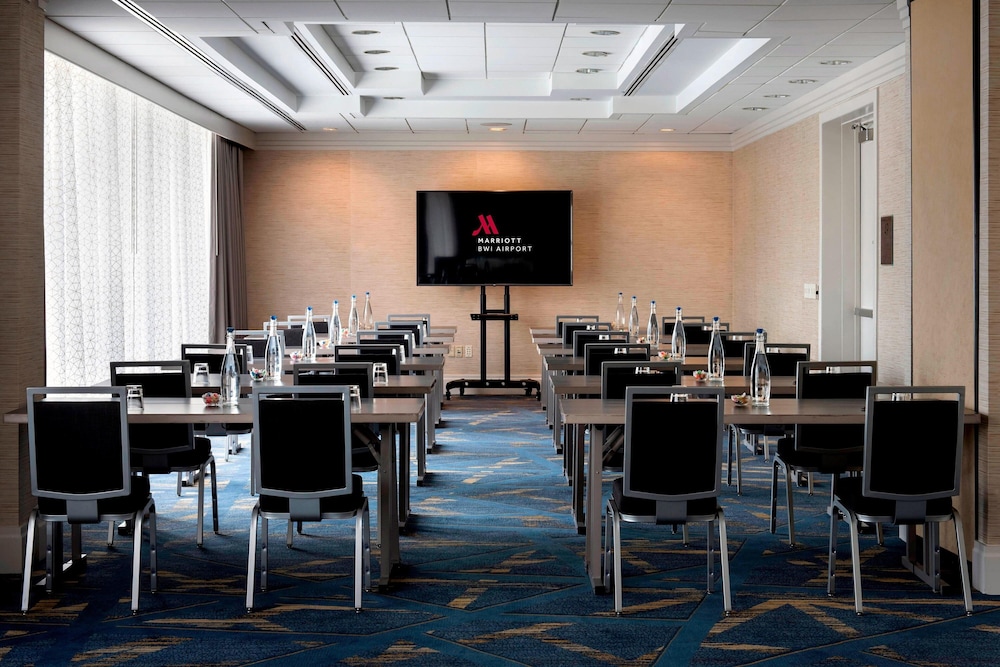 BWI Airport Marriott 36/38