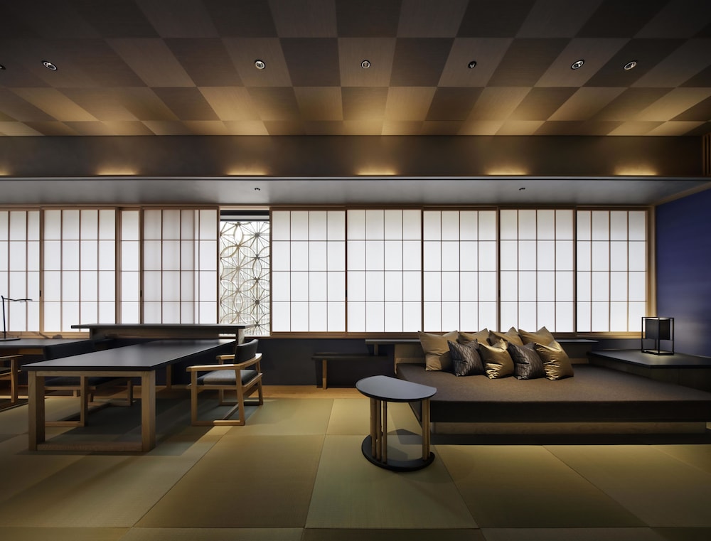 Hoshinoya Tokyo 2/49