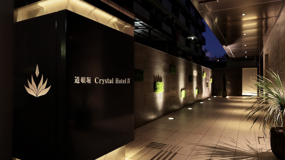 Doutonbori Crystal Hotel IV 8/45