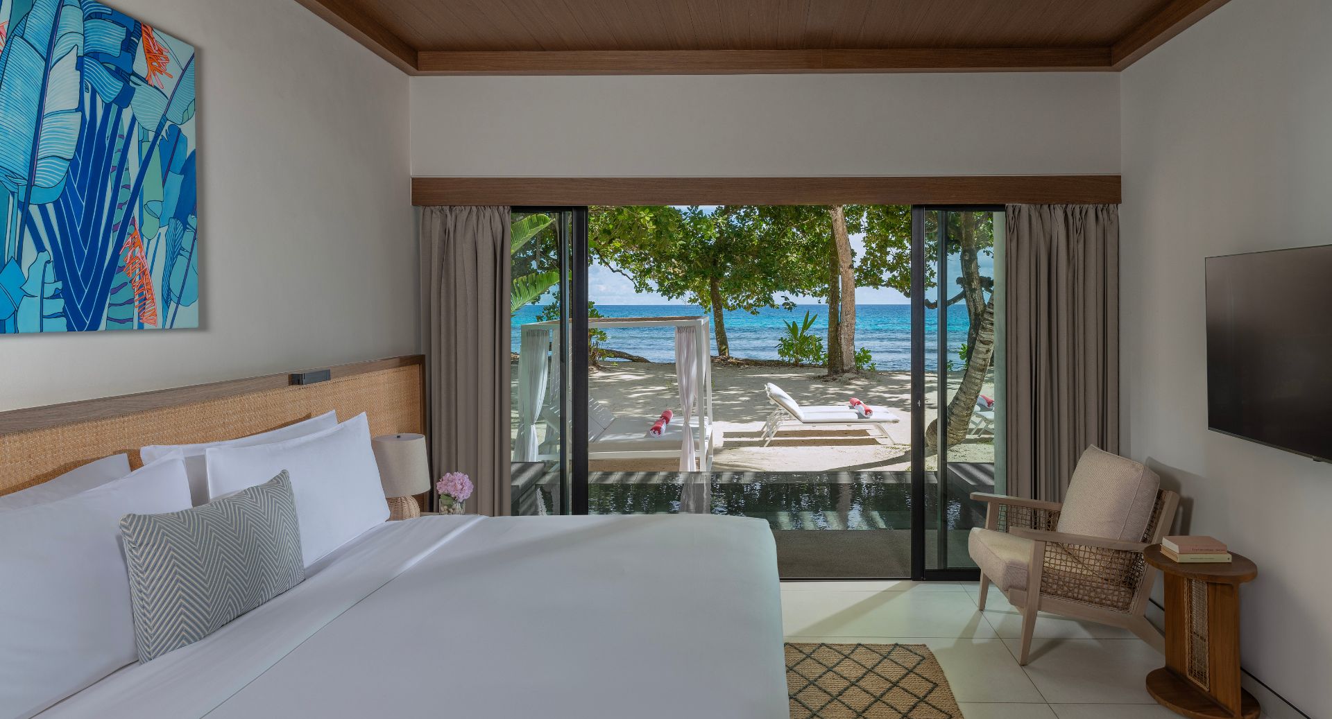 Two Bedroom Beach Access Pool Suite، Avani Plus Barbarons Seychelles Resort 2/3
