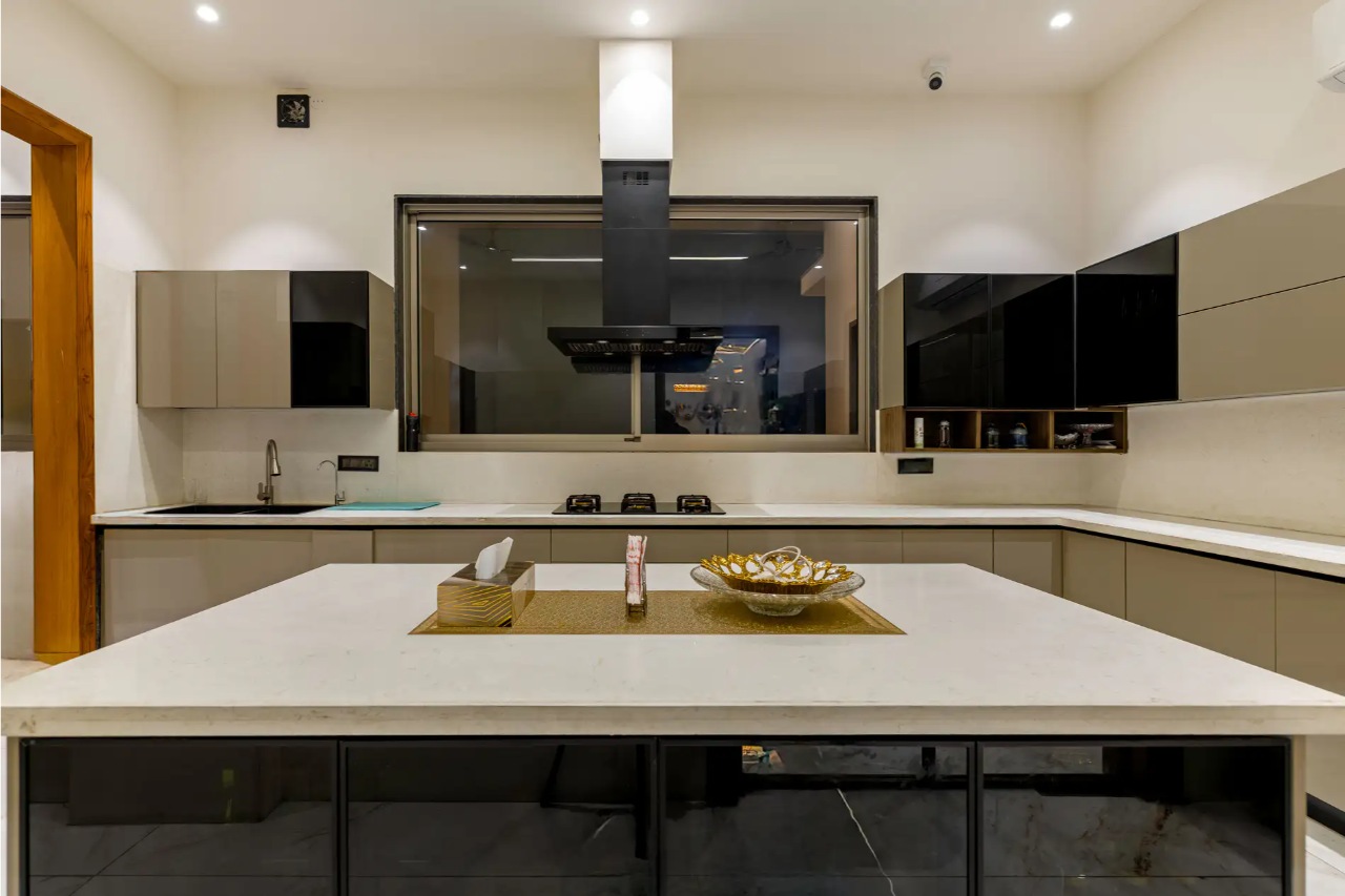 ELIVAAS Levante Farms 5 BHK Villa With Private Pool, Bar, Garden and Gazebo 14/21