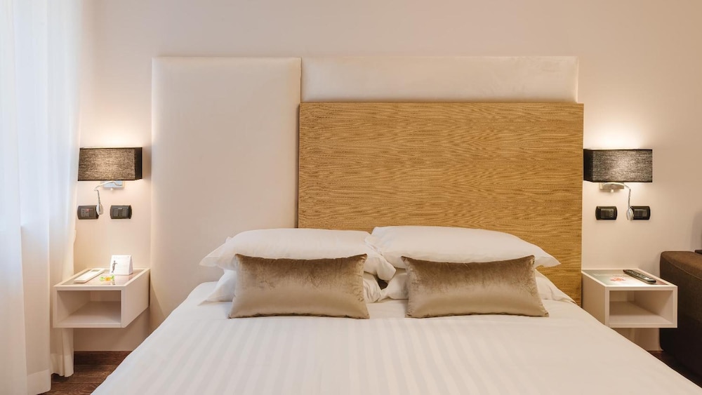 Etruska Luxury Trastevere 29/56