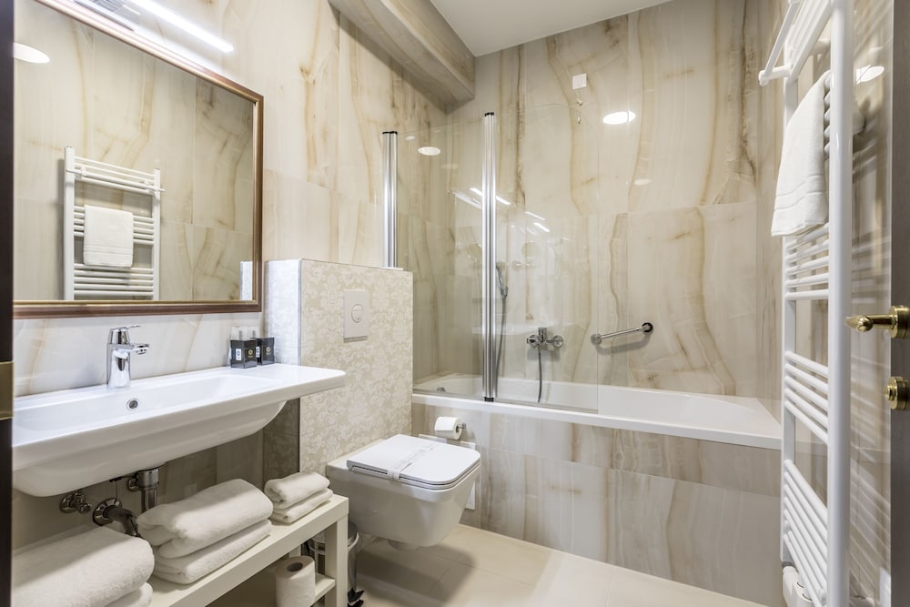 Hotel Cvita 54/58
