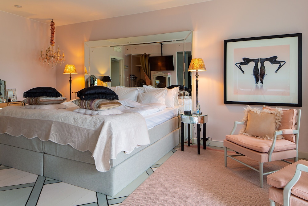 جناح بسرير كينج بغرفة نوم واحدة بحوض استحمام، Bomans Hotell i Trosa 2/5