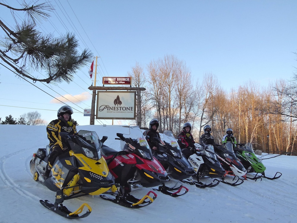 Pinestone Resort & Conference Centre 26/61