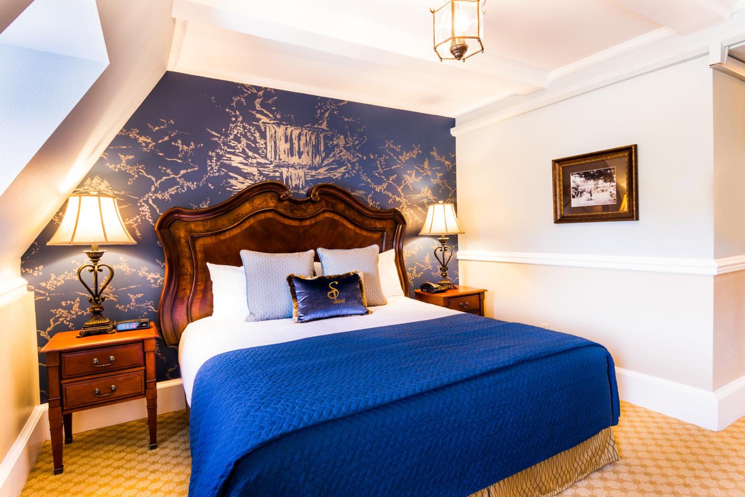 Room, King Bed