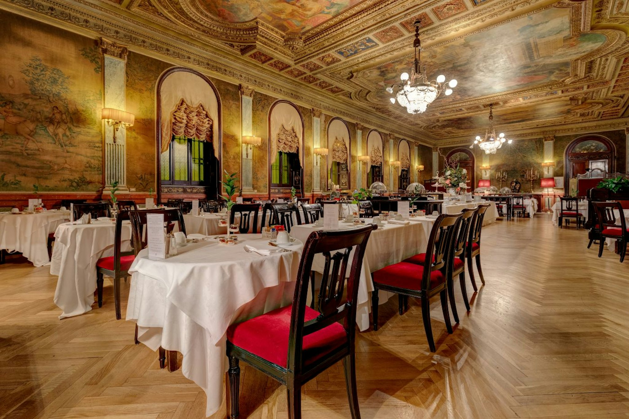 Grand Hotel Plaza 28/40