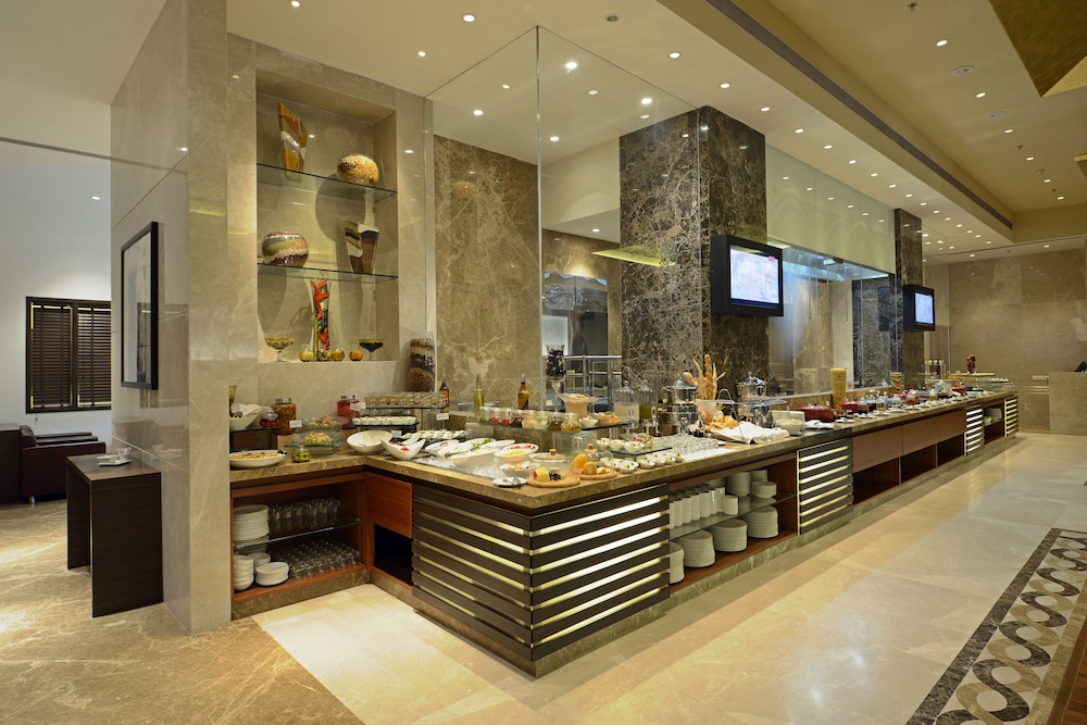 Radisson Blu Hotel Ahmedabad 6/71