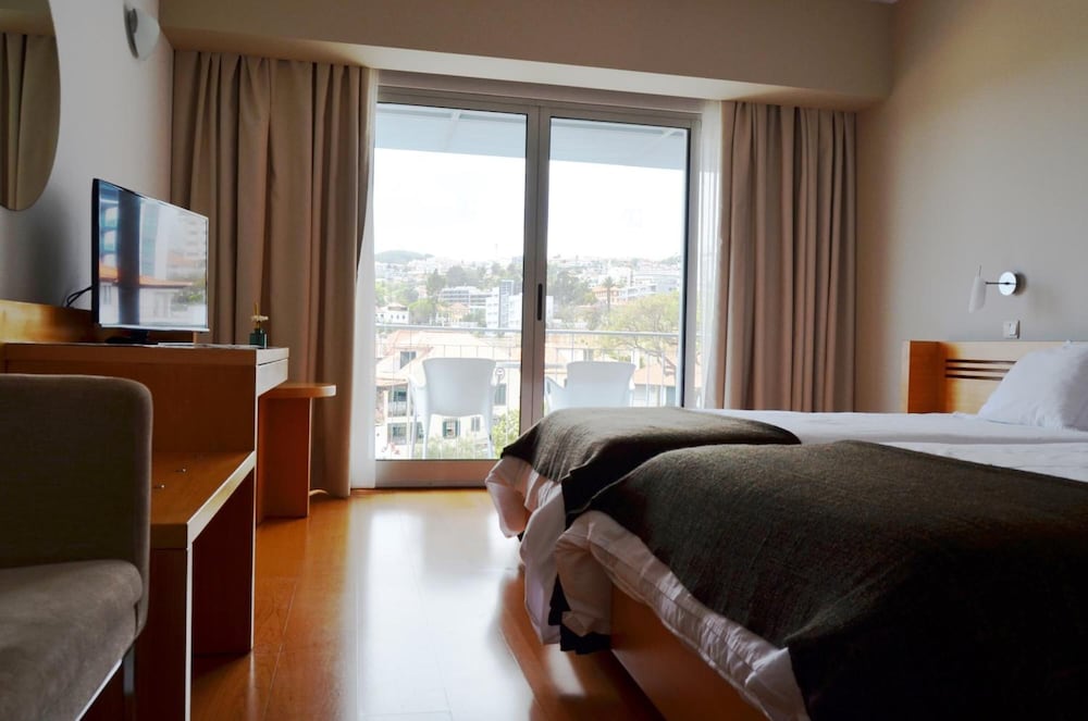 Madeira Bright Star Hotel 17/59
