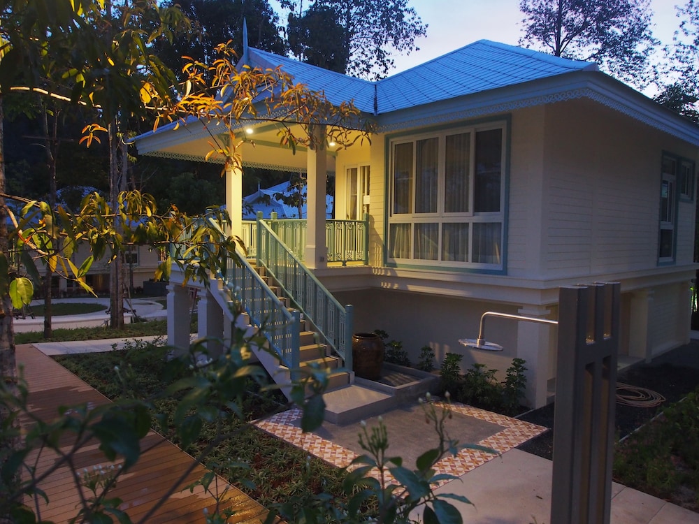 Na Sook Resort 3/50