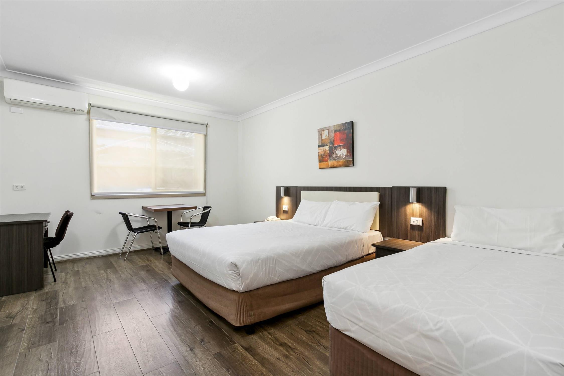 ROOM, 2 QUEEN BEDS