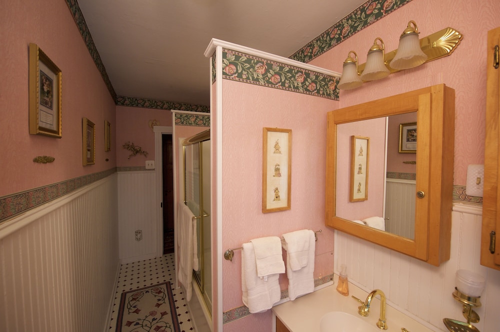Osceola Mill House B&B 67/69