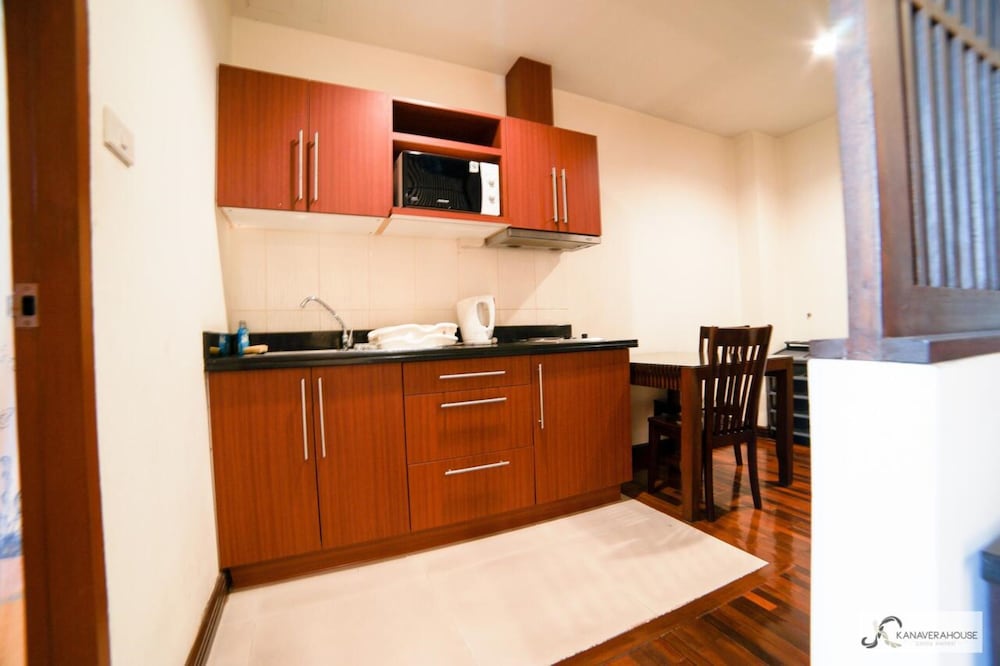 Kanavera Sriracha Hotel and Serviced Apartment 62/77