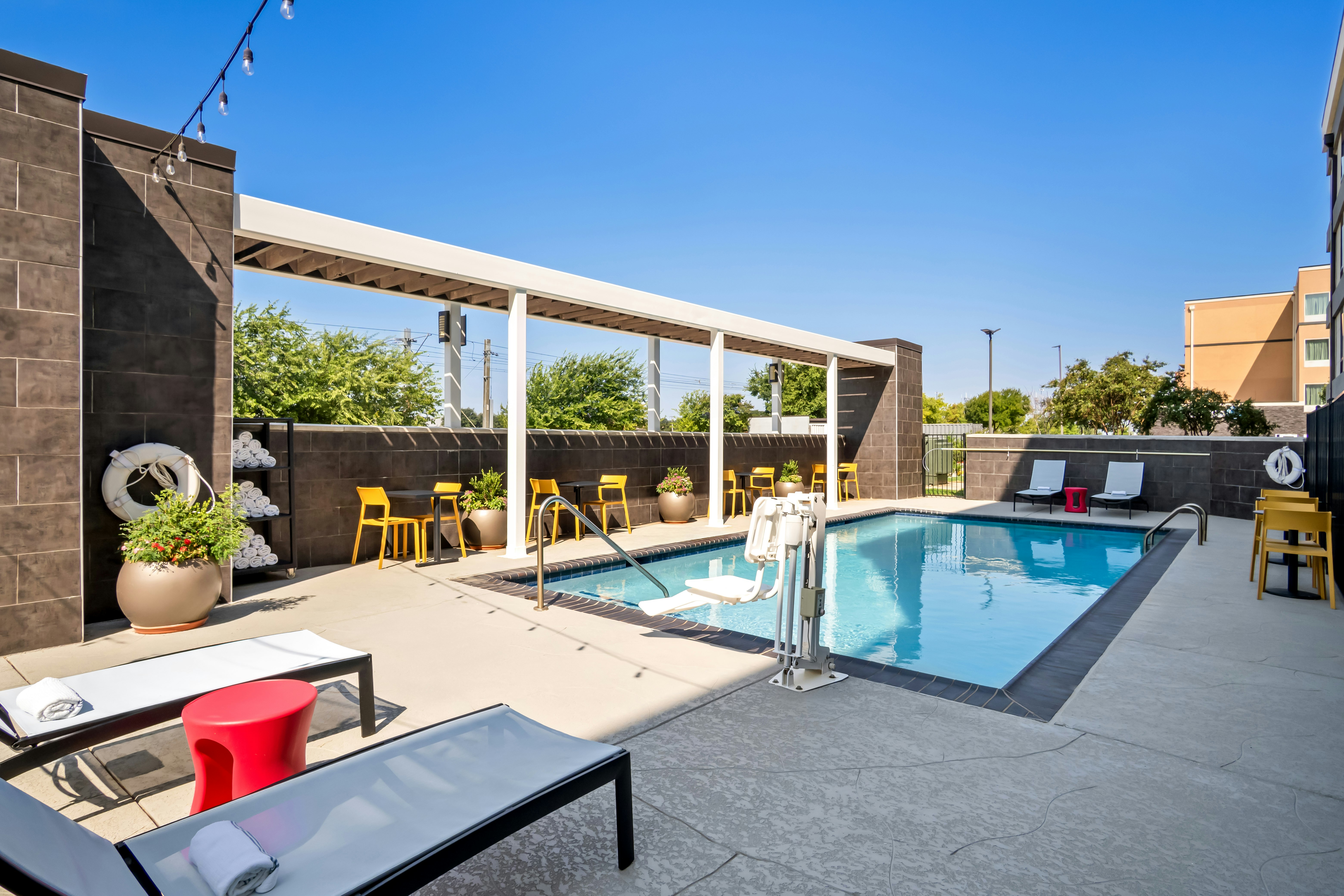 Home2 Suites By Hilton Irving / Dfw Airport North 24/63