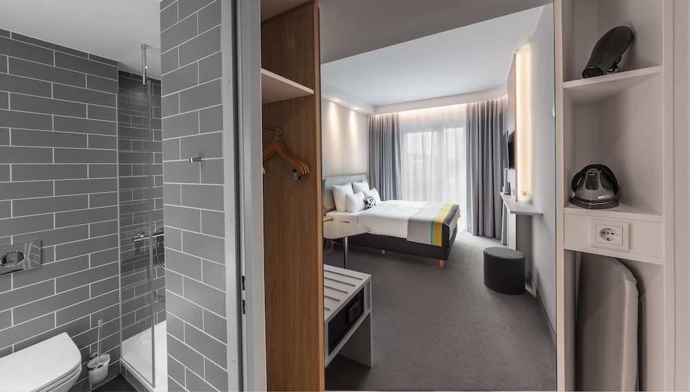 Holiday Inn Express Munich - City East 48/80