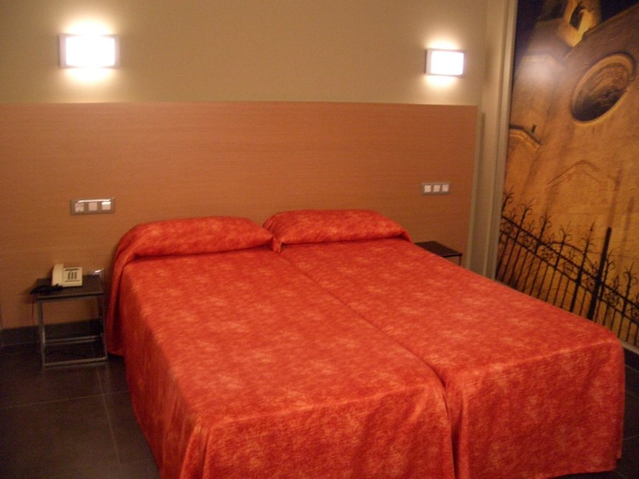 Hotel Pere III el Gran 13/37