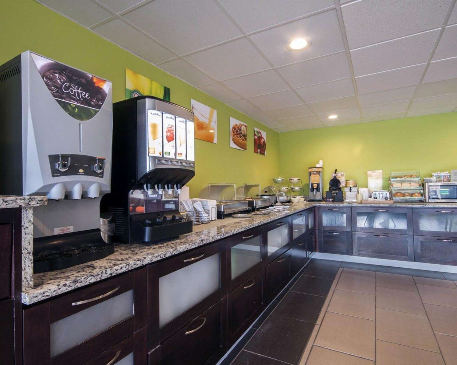 Quality Inn & Suites Airport El Paso 11/15