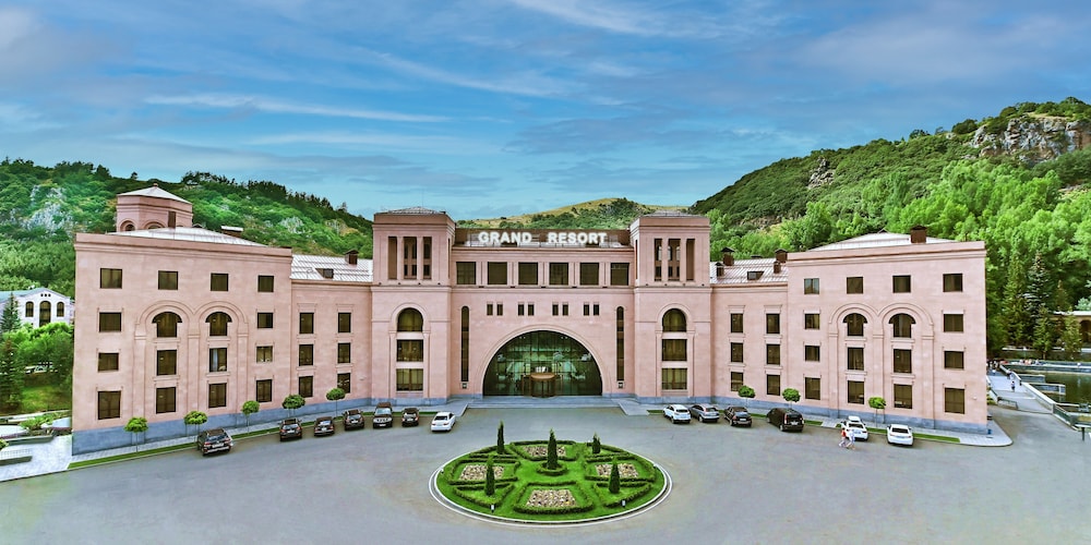 Grand Resort Jermuk 56/57