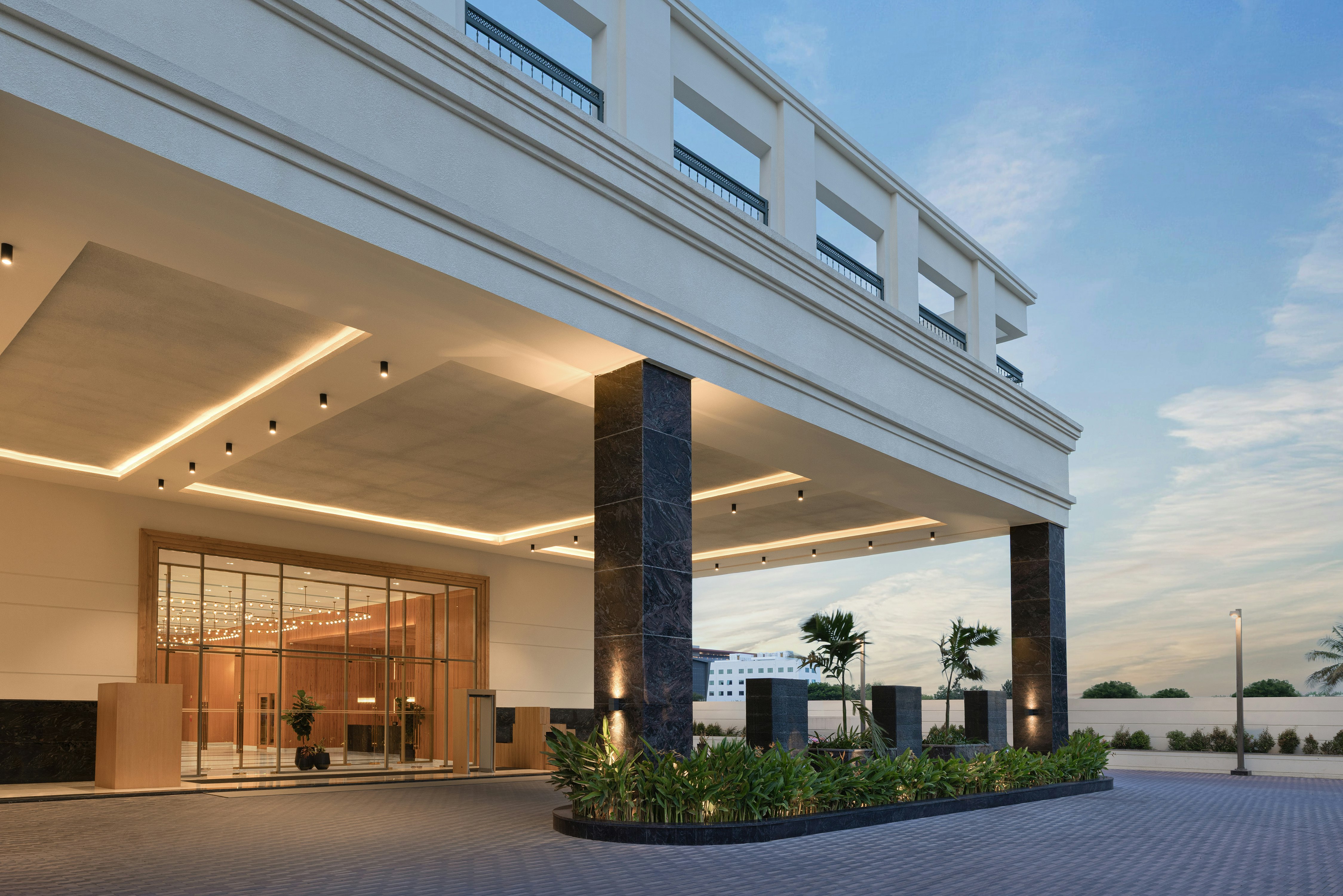 Doubletree by Hilton Bengaluru Airport 42/50