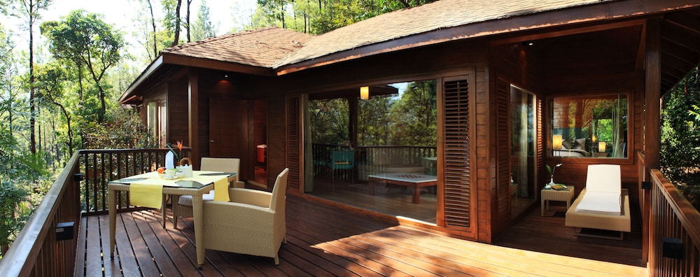 The Tamara Coorg 8/49