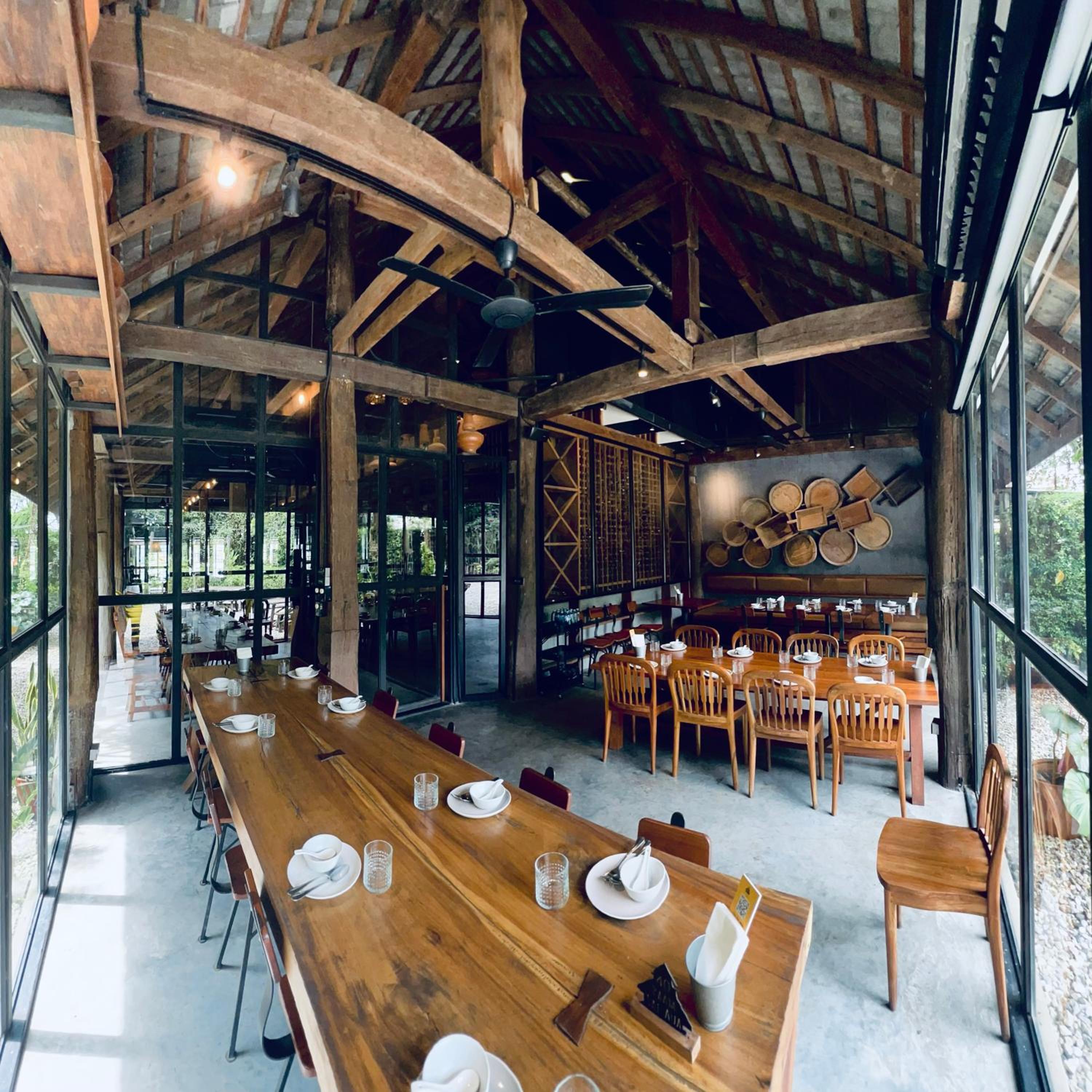 Ngeeb Bed & Breakfast 8/21