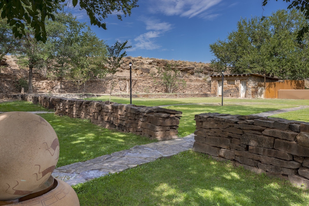 Holiday Inn Canyon de Chelly (Chinle), an IHG Hotel 26/37