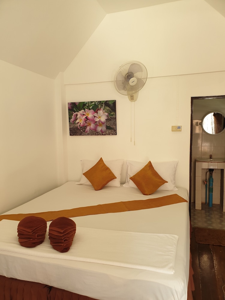 Lanta Family Resort 10/45