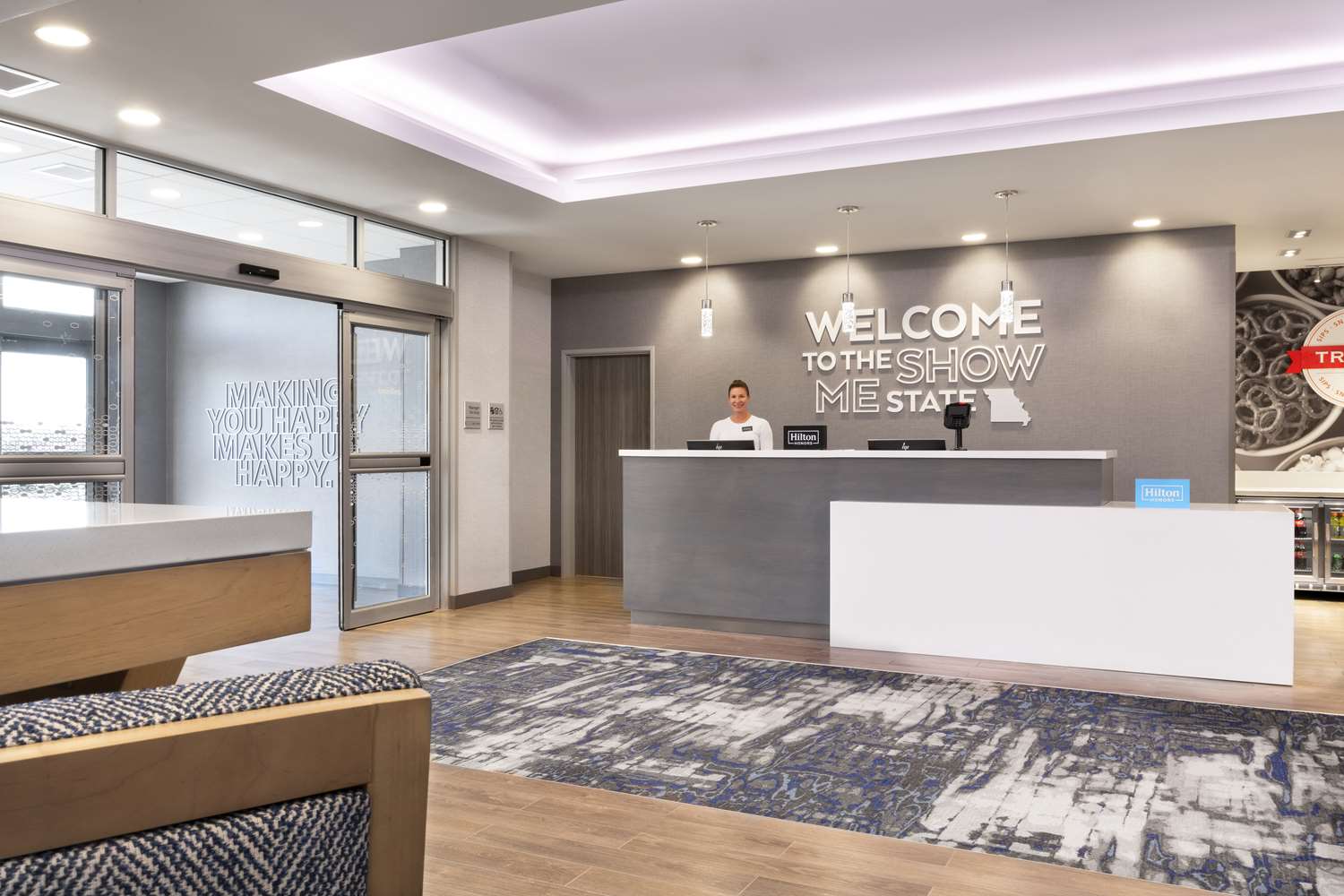 Hampton Inn & Suites St. Charles Old Town Area, MO 1/10