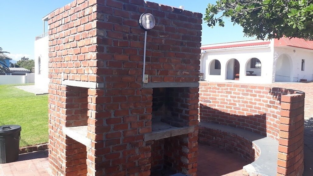 Oom Piet Self Catering Accomodation 1/50