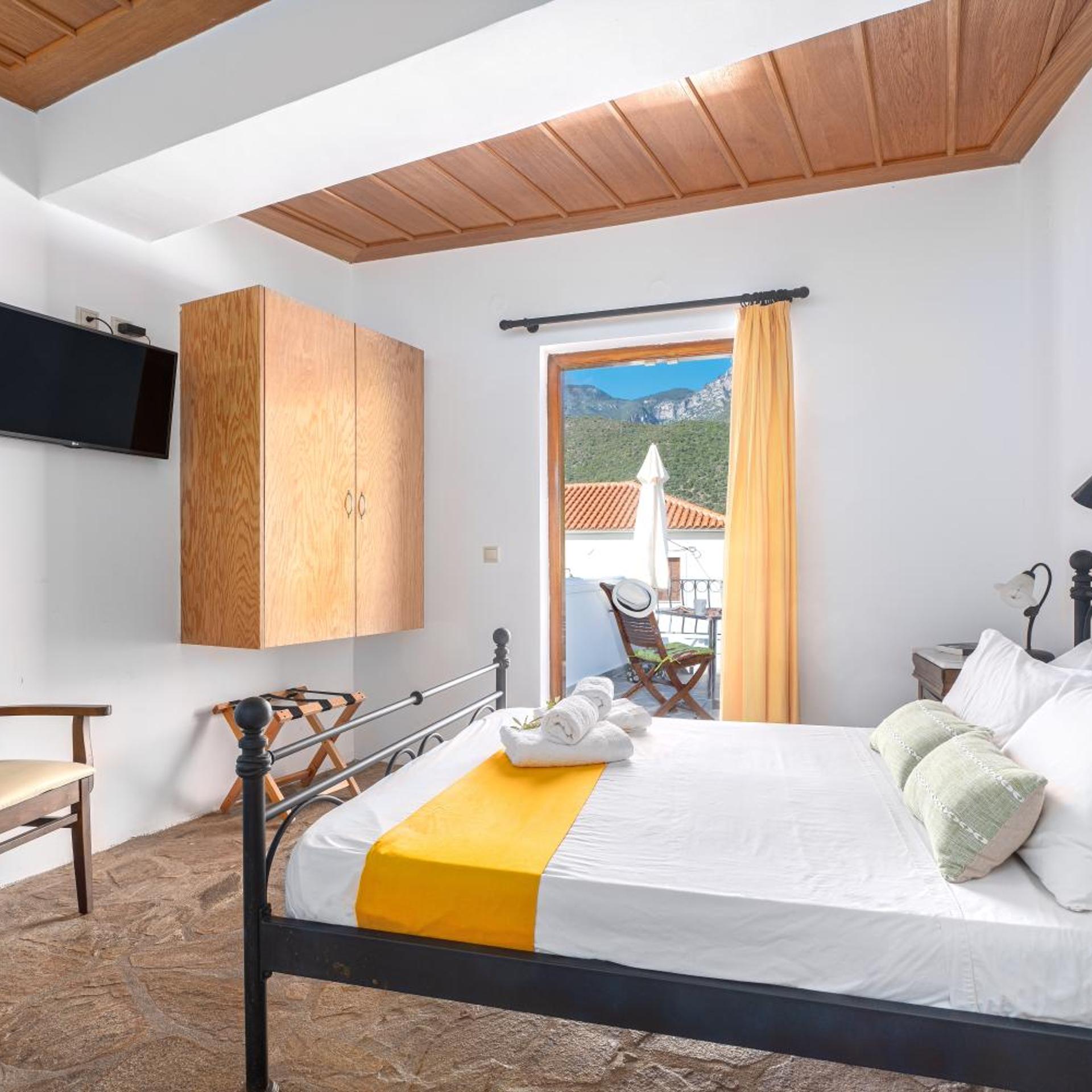 Paraliako Hotel 13/50