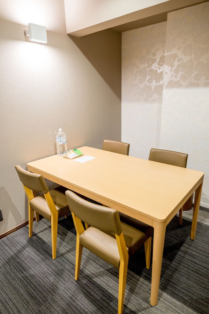 Resi Stay Tsubaki 52/67