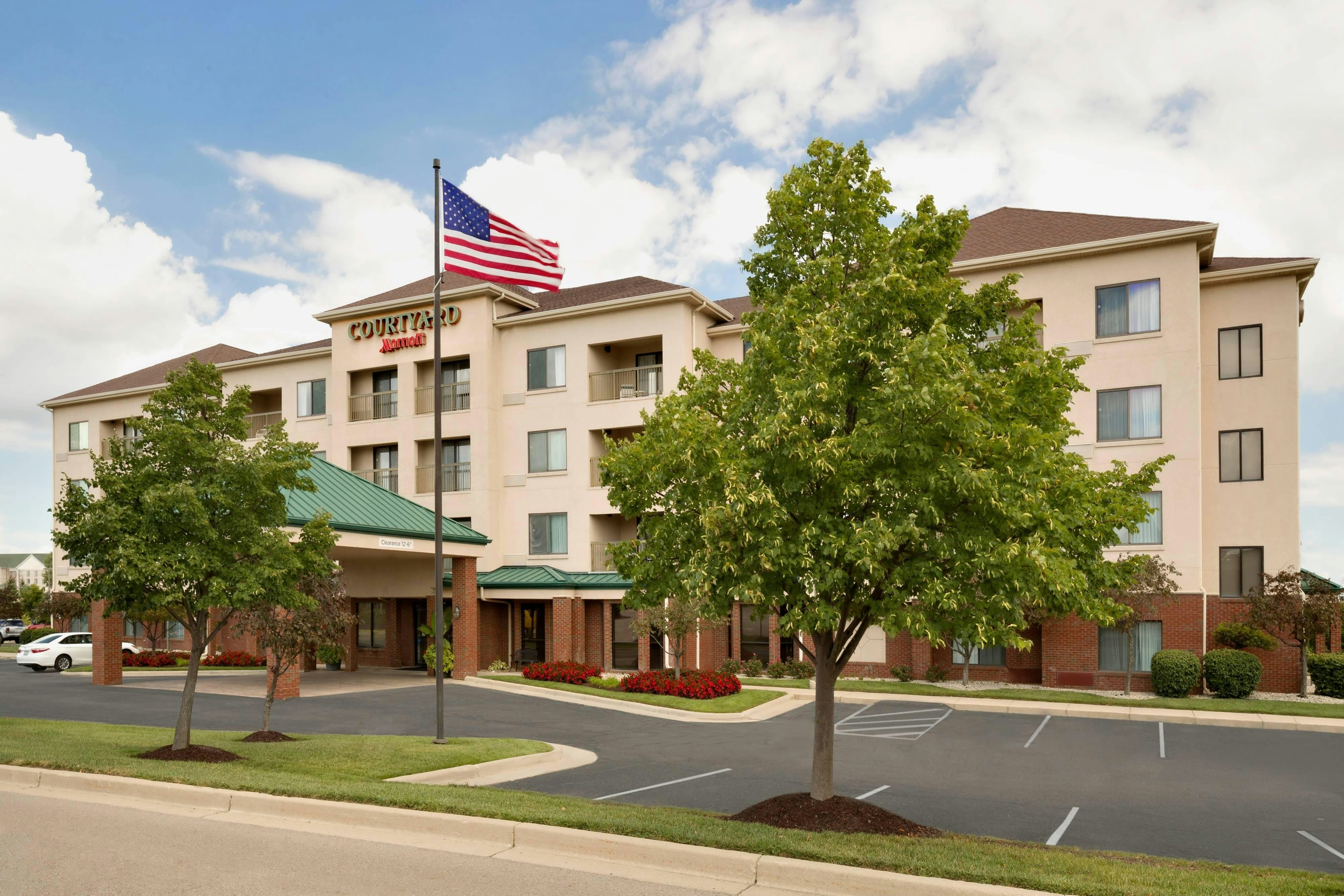 Courtyard by Marriott Dayton Beavercreek 9/61