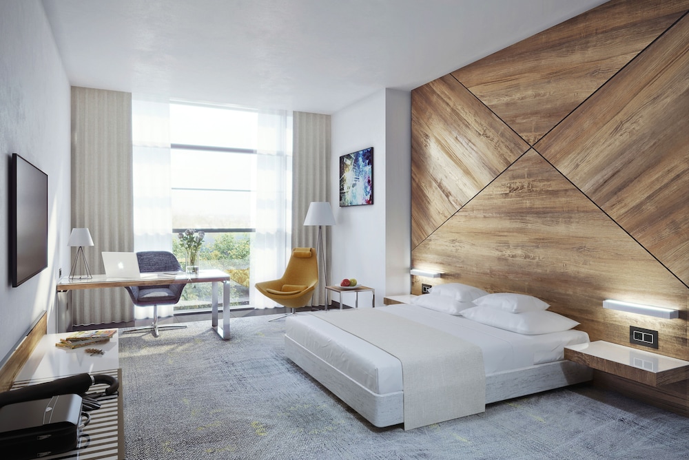 Messier 53 Hotel Yerevan 12/50