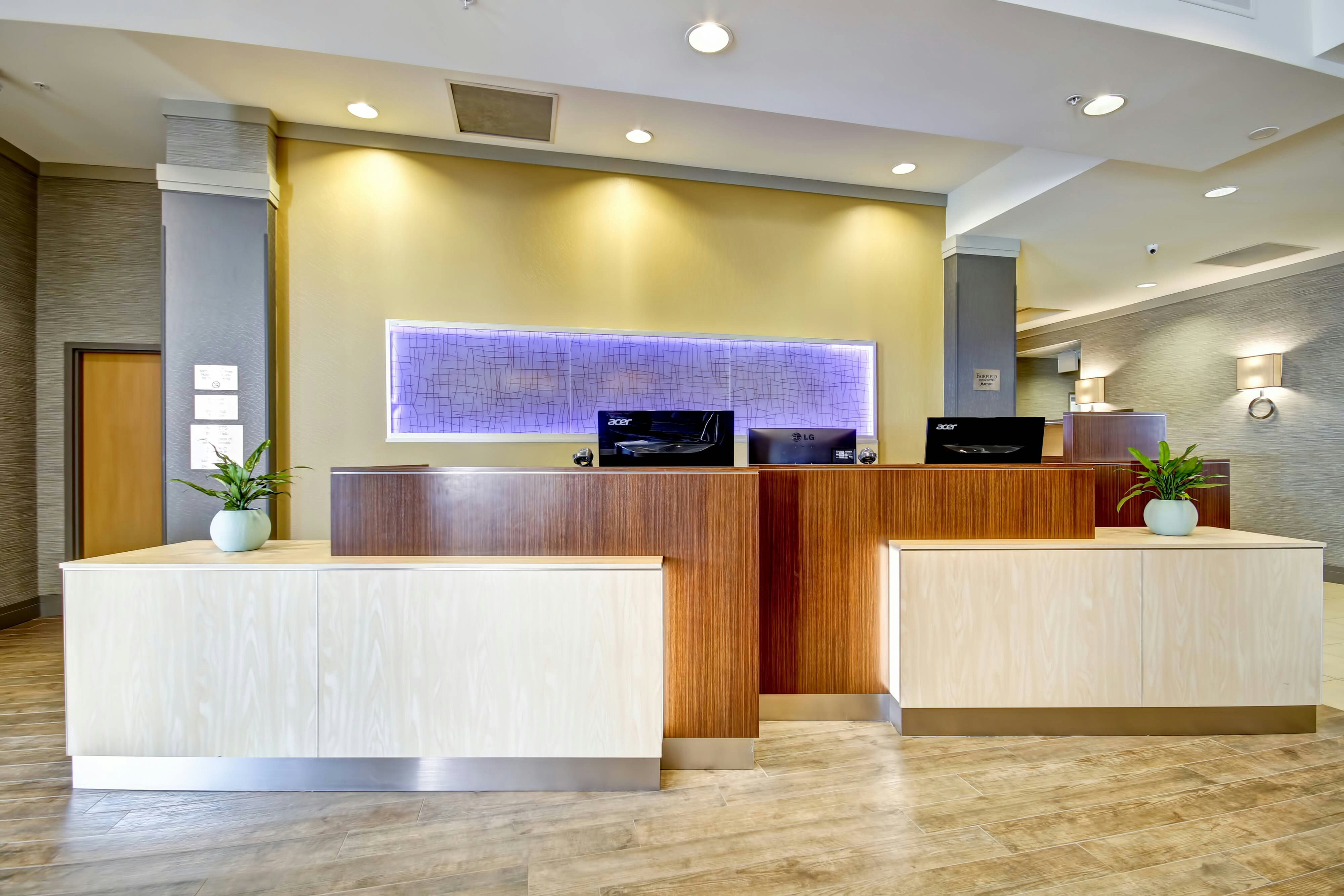 Lobby at Fairfield Inn and Suites by Marriott Guelph, GUELPH
