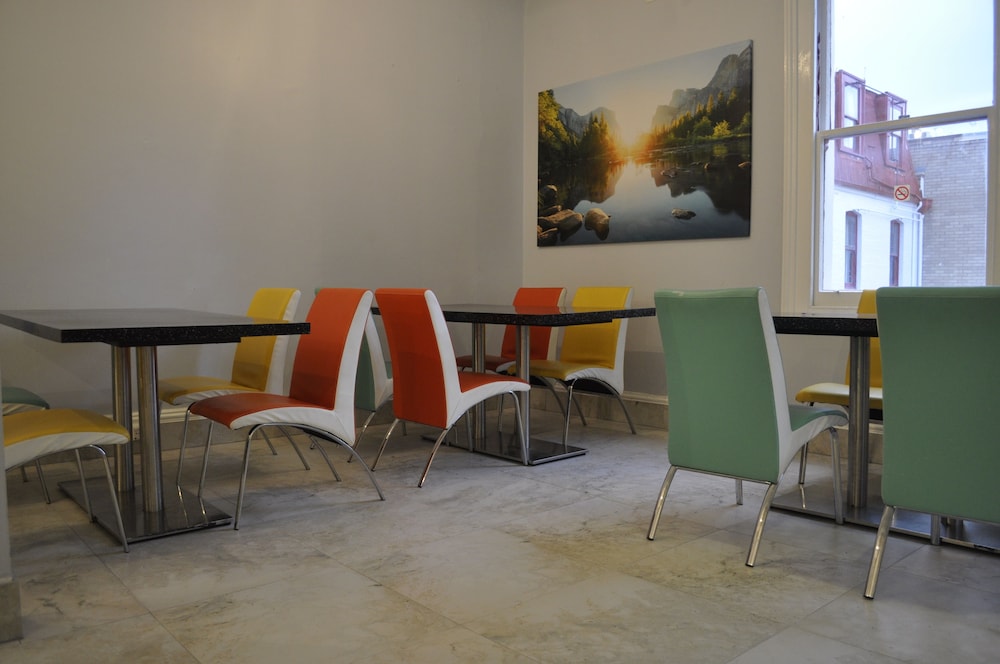 The Backpackers Imperial Hotel 39/50