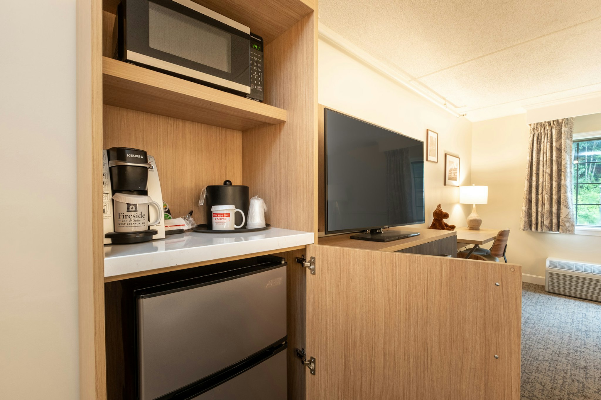 Fireside Inn Suites West Lebanon 53/53