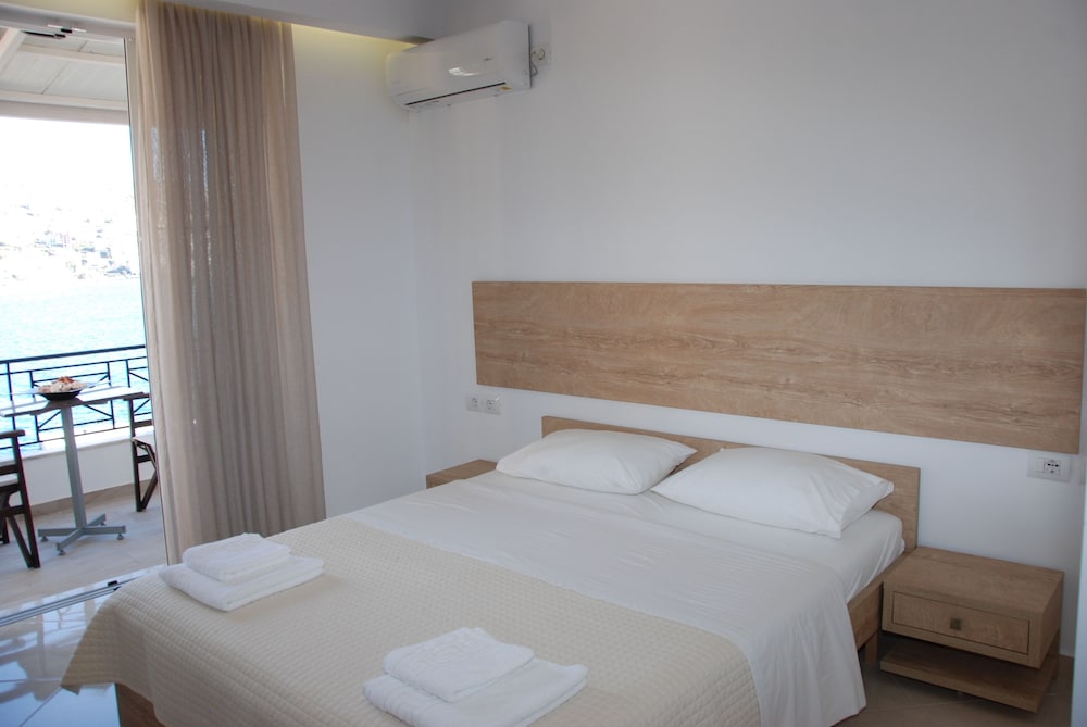 ROOM, DOUBLE BED, SEA VIEW, BALCONY