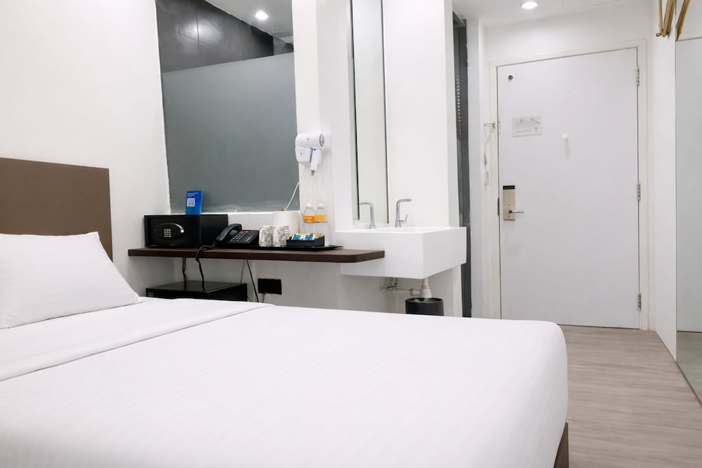 A Hotel Dickson 21/50