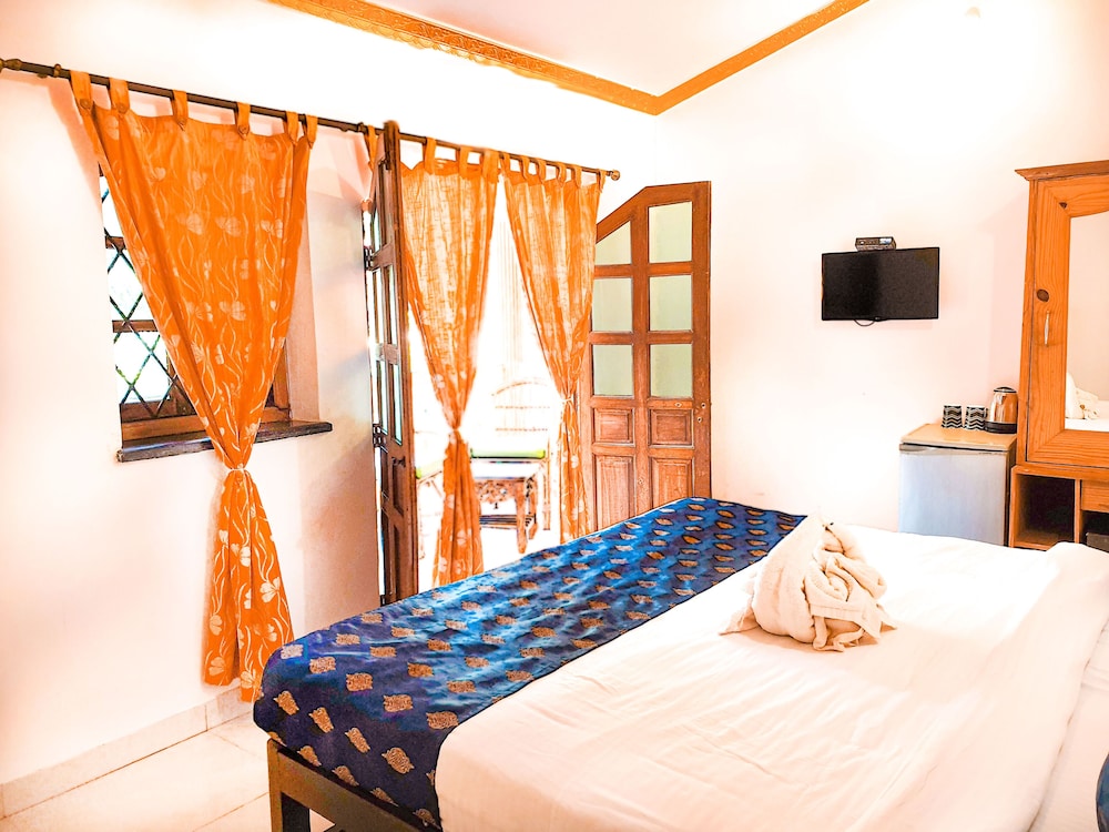 Veronica Guest House 27/70