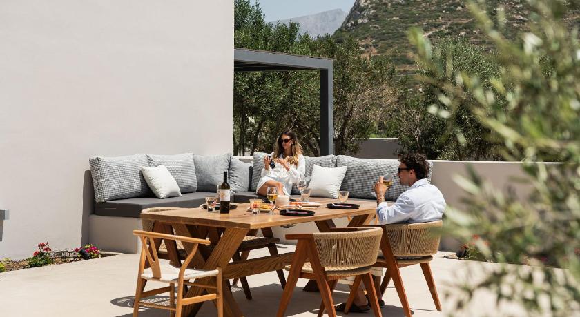 Mitos Ultimate Escape Villas 46/59