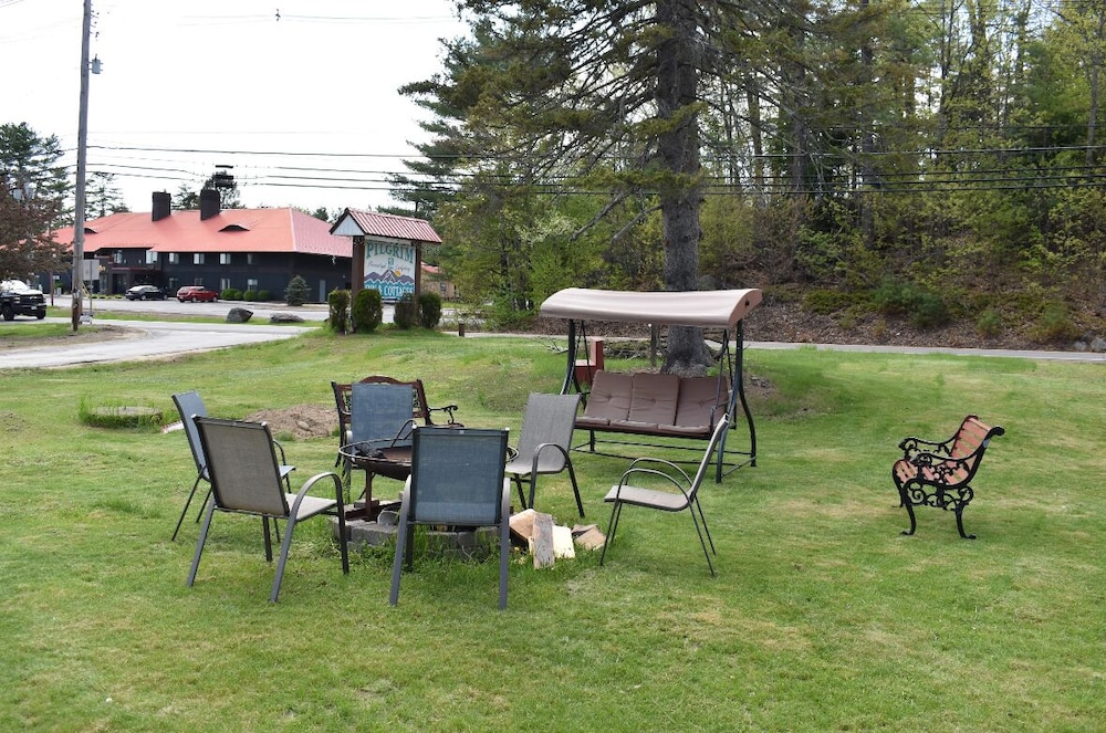 Pilgrim Inn & Cottages 54/58