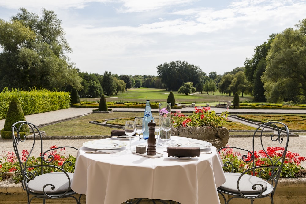 Chateau Golf & Spa D'augerville 38/53